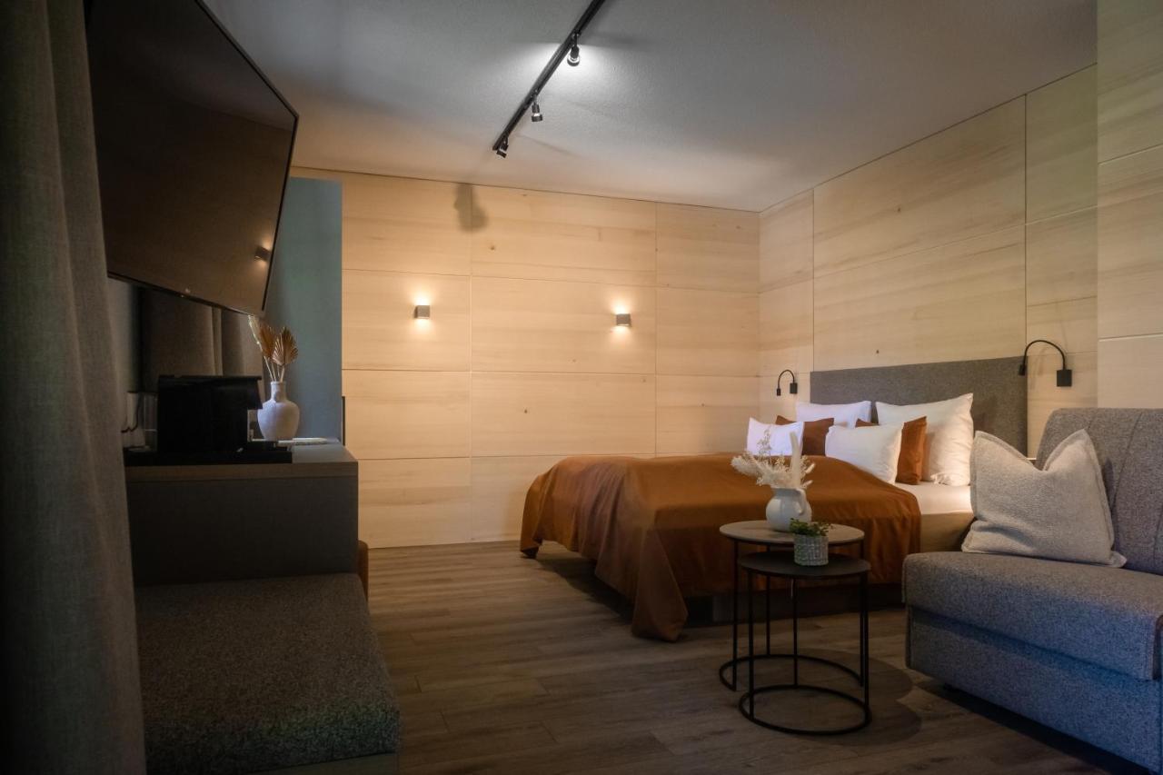 Boutique Hotel Mandarfnerhof Sankt Leonhard im Pitztal Esterno foto