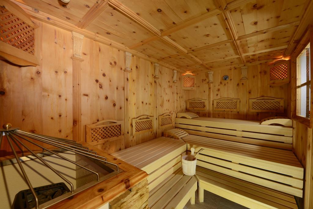 Boutique Hotel Mandarfnerhof Sankt Leonhard im Pitztal Esterno foto